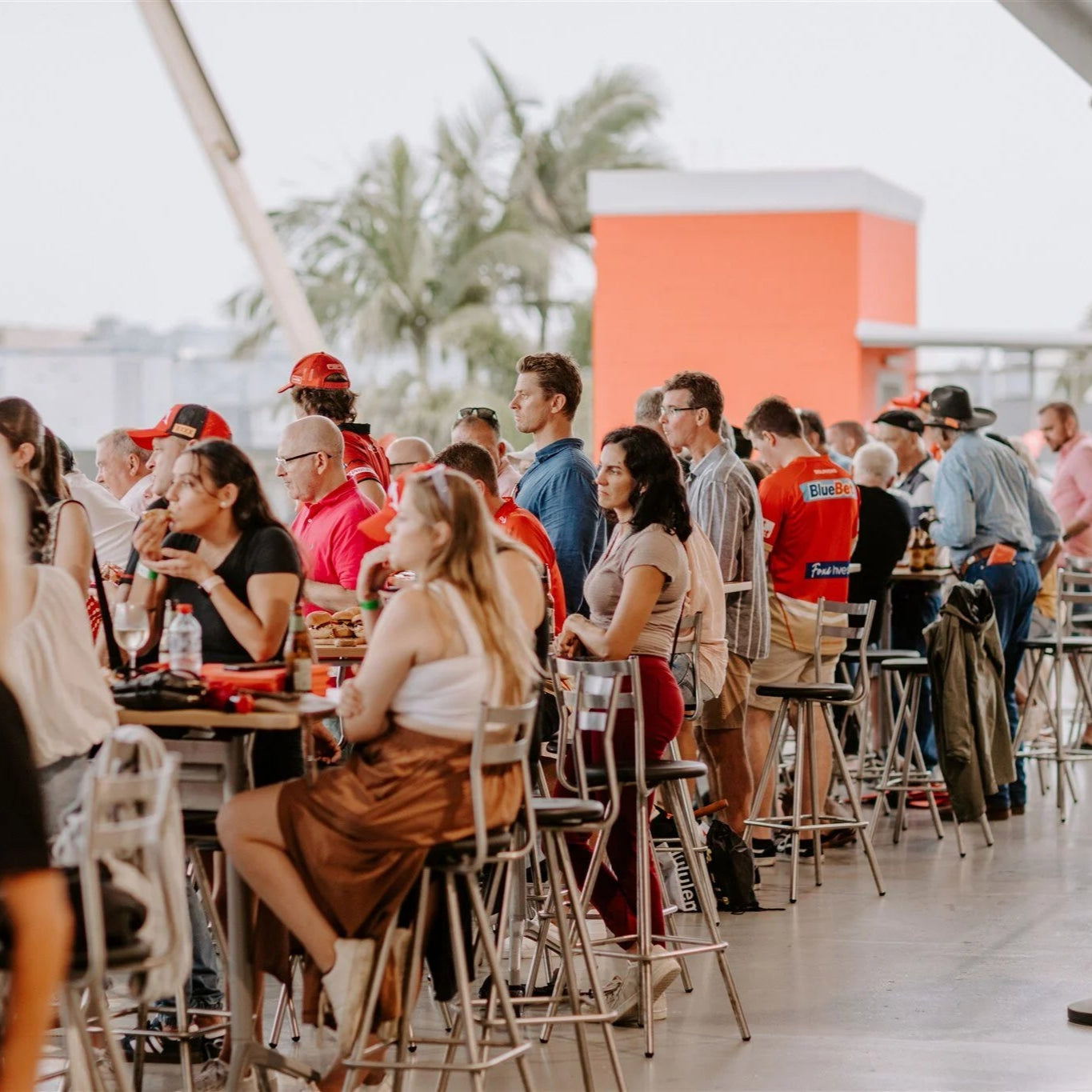 OPEN AIR CORPORATE LOUNGE