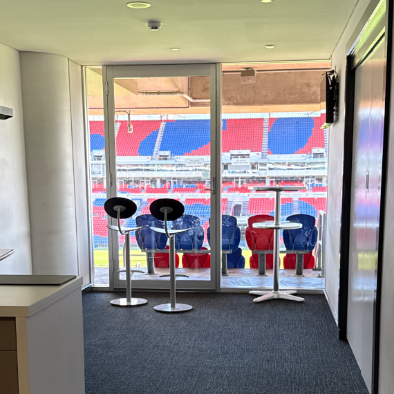 EAST CORPORATE SUITE 20 PAX - NEWCASTLE