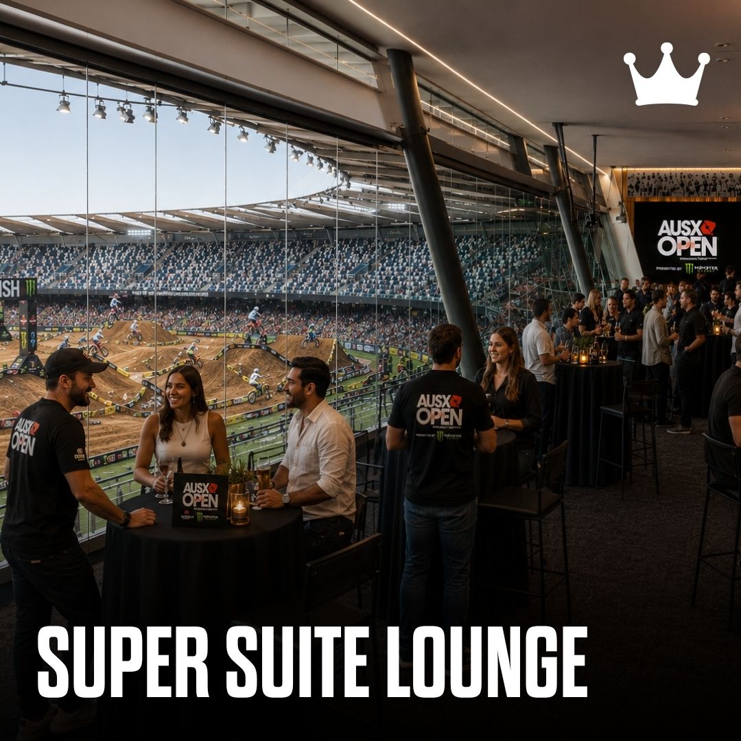 SUPER SUITE LOUNGE - GEELONG